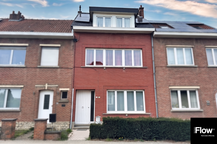 Veldkantstraat